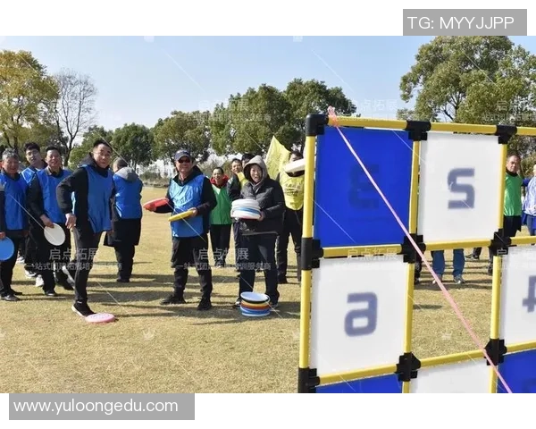 南京飞盘队的包夹革新探索与实践全景分析